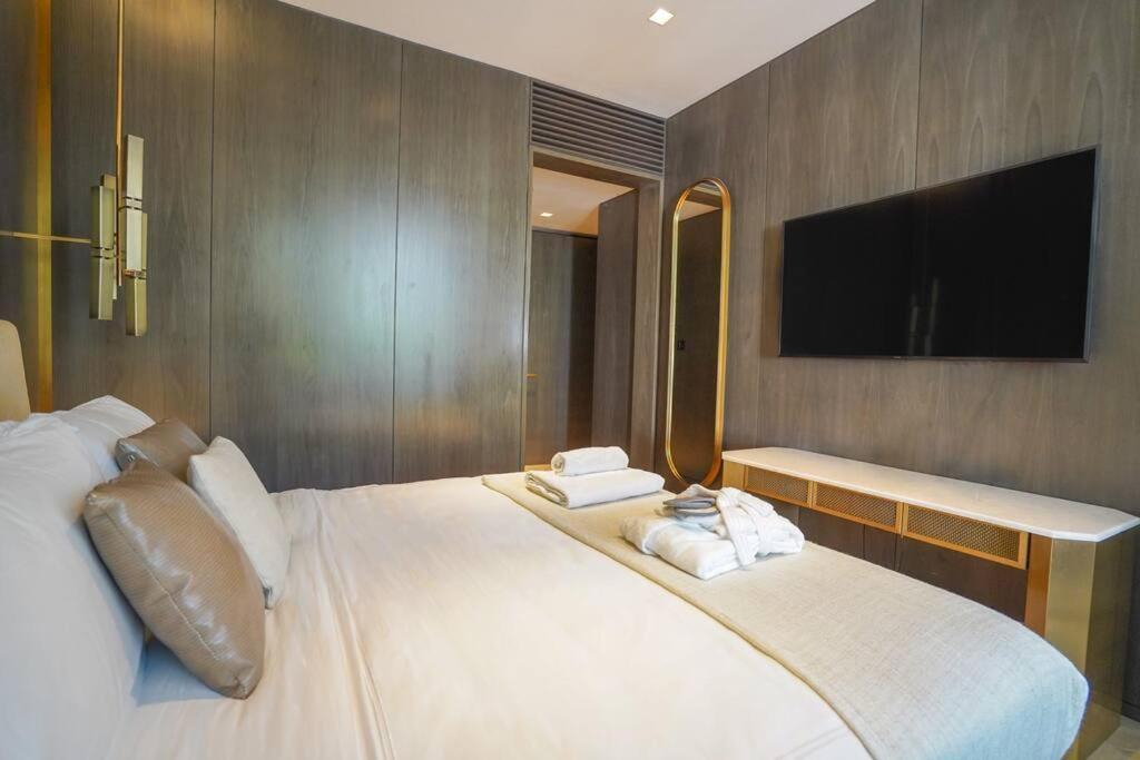 Private Pool Apt. Five Palm Jumeirah Up To 6Guest Dubai Exterior photo