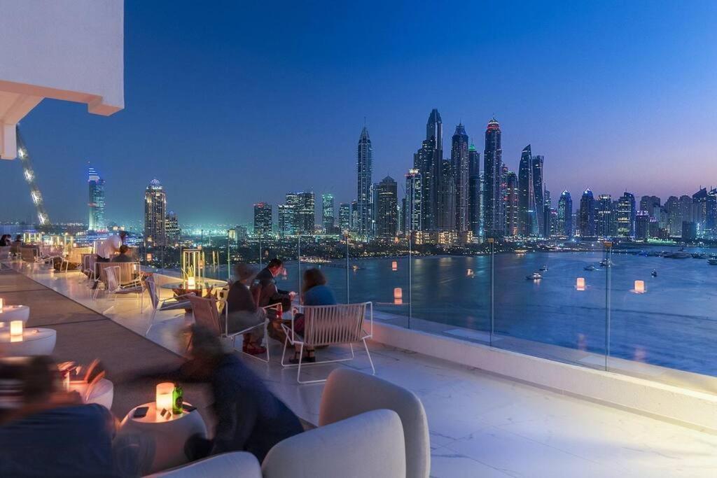 Private Pool Apt. Five Palm Jumeirah Up To 6Guest Dubai Exterior photo